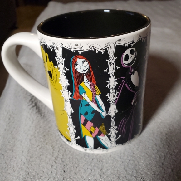 NWOT Nightmare Before Christmas Coffee Mug… - Picture 4 of 5